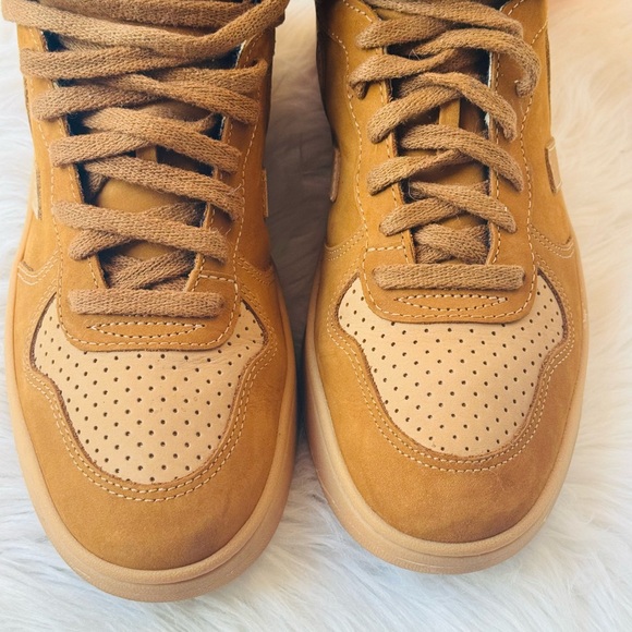 Veja V-15 Nubuck High Top Sneakers - Picture 4 of 9